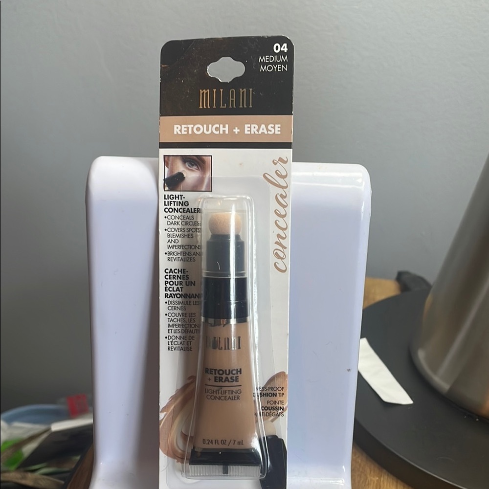 Milani Retouch + Erase Light-Lifting Concealer - Cream